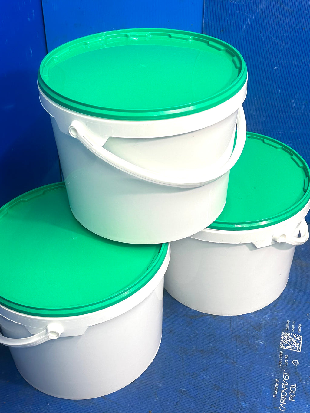 15KG WHITE PLASTIC BUCKET