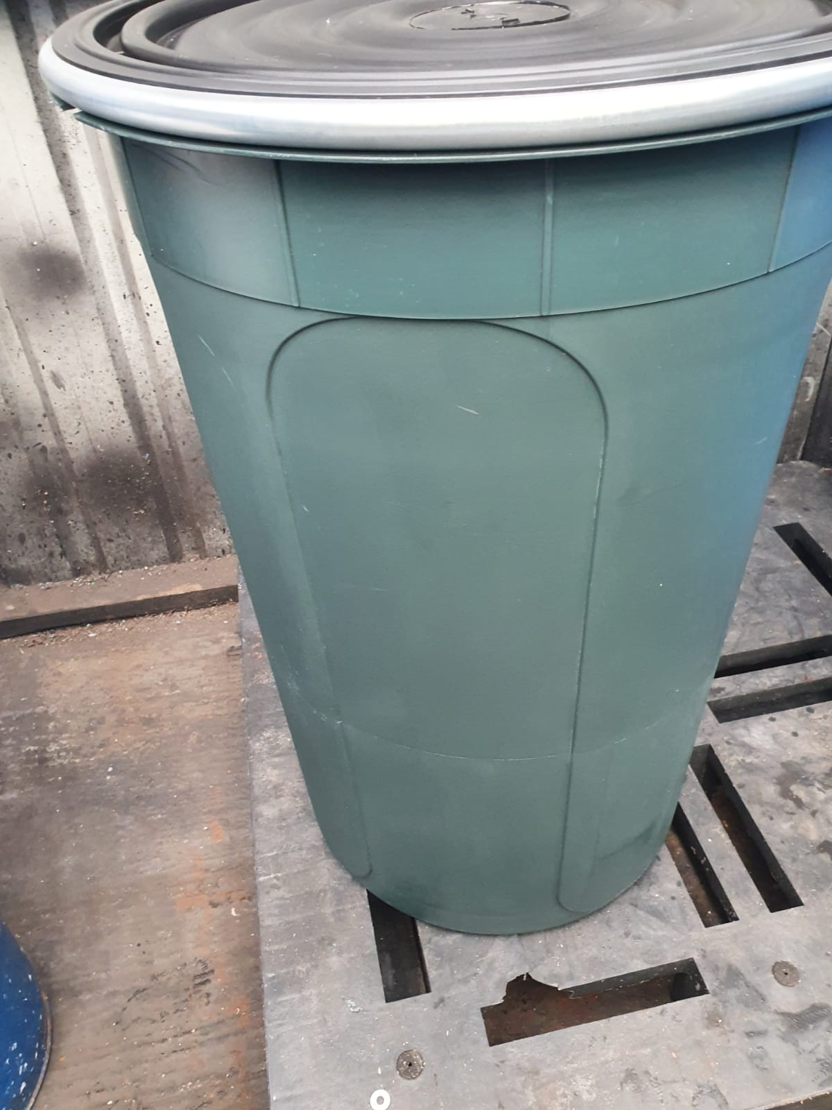 210L Barrel